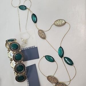 Silver and Green Necklace with Intricate Design